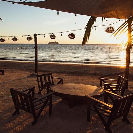 Hotel Luna De Plata Mahahual Esterno foto