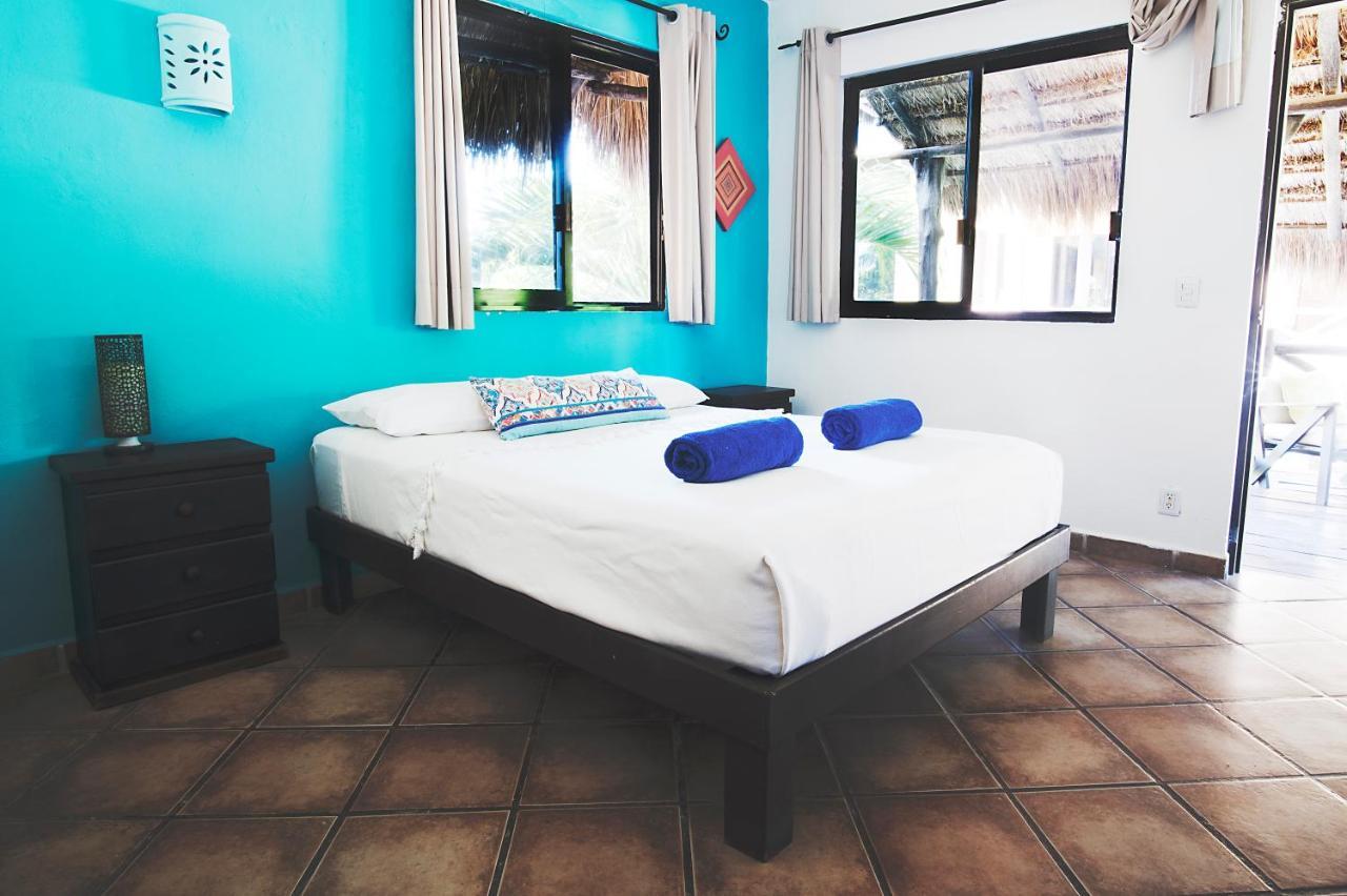 Hotel Luna De Plata Mahahual Esterno foto
