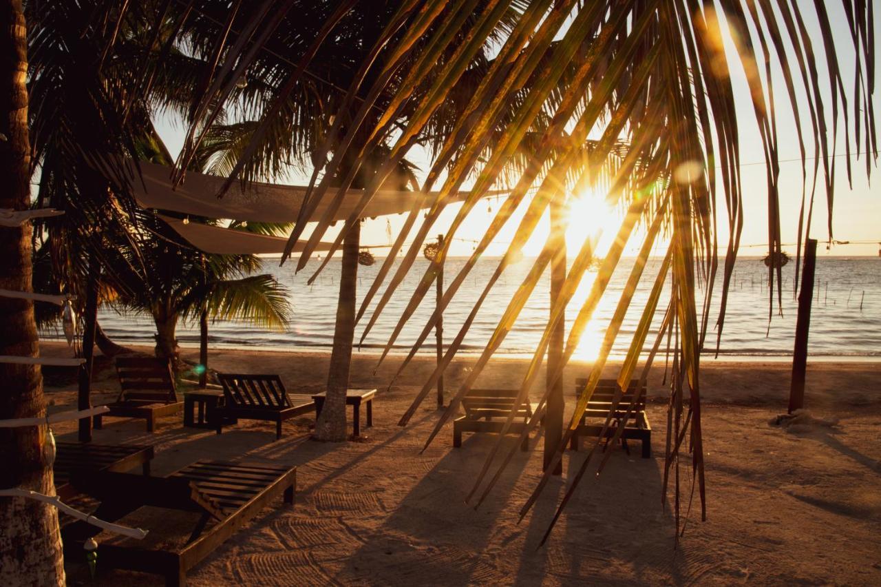 Hotel Luna De Plata Mahahual Esterno foto