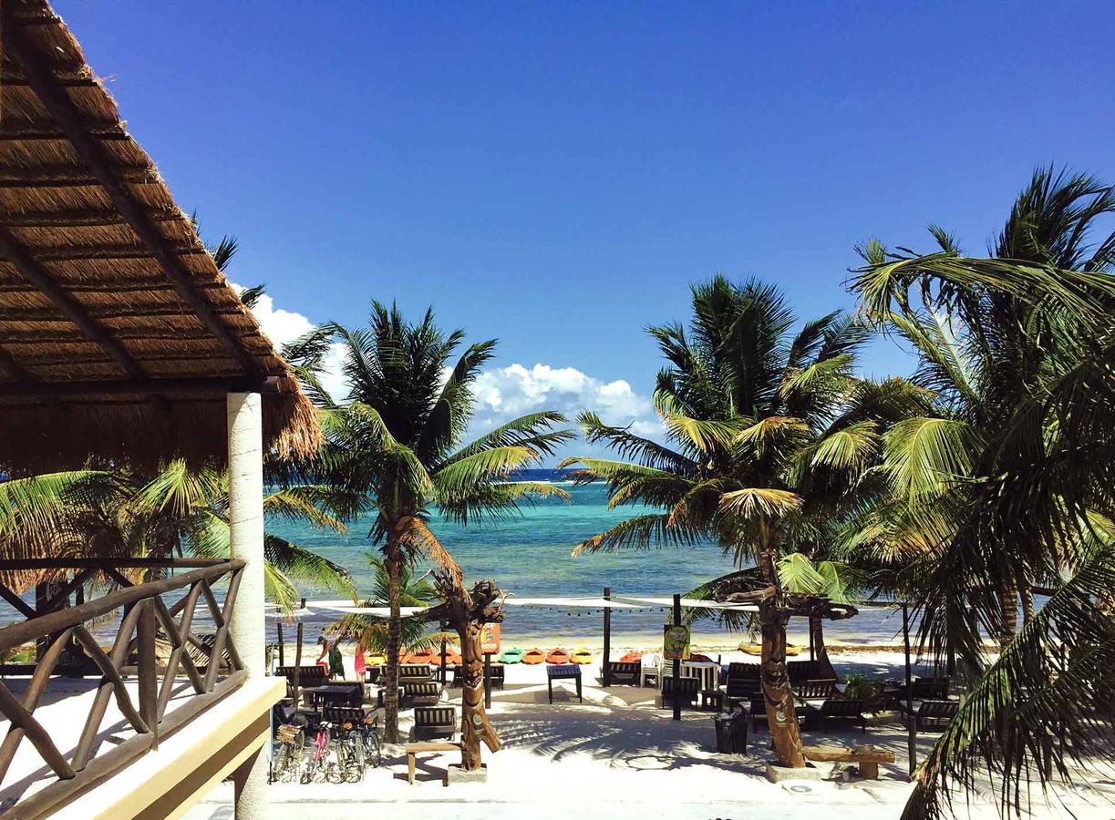 Hotel Luna De Plata Mahahual Esterno foto