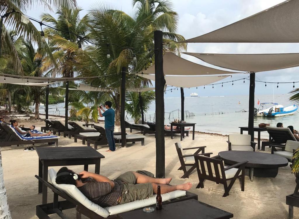 Hotel Luna De Plata Mahahual Esterno foto