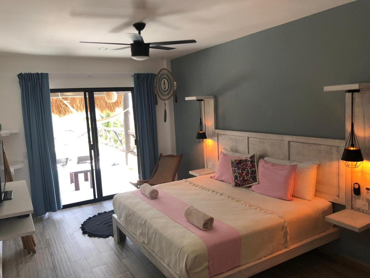 Hotel Luna De Plata Mahahual Esterno foto